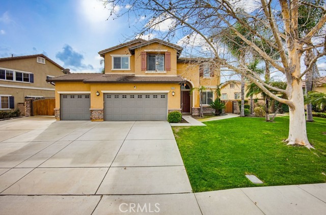 Detail Gallery Image 4 of 61 For 6721 Heathgrove, Corona,  CA 92880 - 5 Beds | 3 Baths