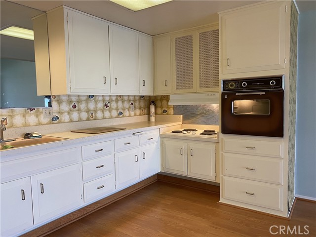 Detail Gallery Image 5 of 15 For 1300 Knollwood Rd., M4-41i, Seal Beach,  CA 90740 - 1 Beds | 1 Baths