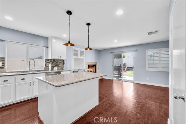 Detail Gallery Image 13 of 31 For 4519 Ferngreen, Hemet,  CA 92545 - 5 Beds | 2/1 Baths