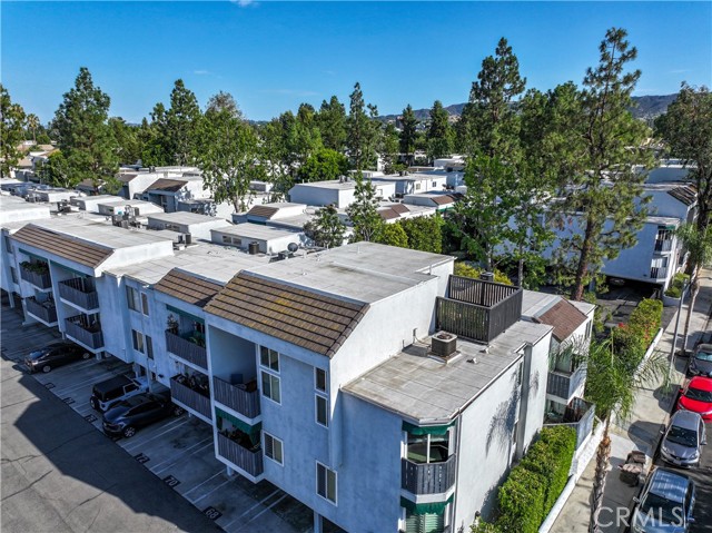 Detail Gallery Image 6 of 50 For 18645 Hatteras St #230,  Tarzana,  CA 91356 - 3 Beds | 2 Baths