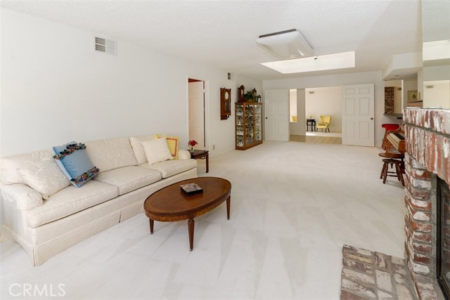 5248 Valley View Road, Rancho Palos Verdes, California 90275, 5 Bedrooms Bedrooms, ,4 BathroomsBathrooms,Residential,Sold,Valley View,PV17011507
