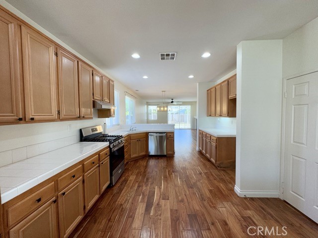 29118 Peppergrass Avenue, Menifee CA: https://media.crmls.org/medias/e5147df4-9017-4b03-9039-f7717907847f.jpg