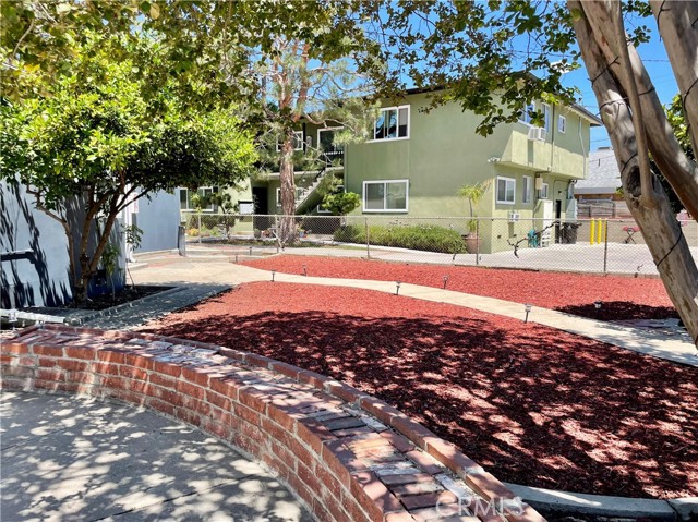 Detail Gallery Image 21 of 25 For 5550 Riverton, North Hollywood,  CA 91601 - 2 Beds | 1 Baths