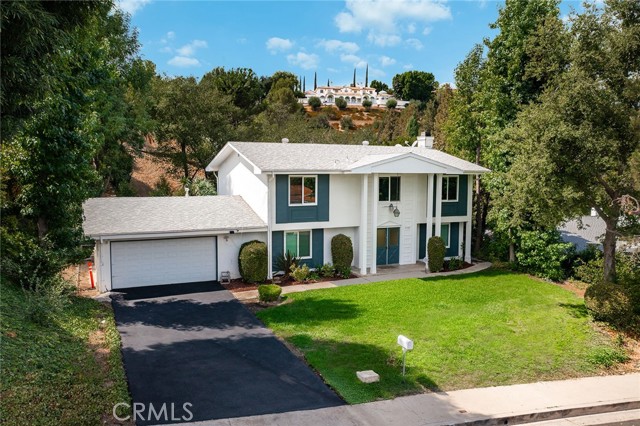 5789 Fairhaven Avenue, Woodland Hills CA: https://media.crmls.org/medias/e5152d9e-12ee-4e63-9819-87b637608384.jpg