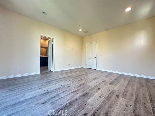 Detail Gallery Image 4 of 14 For 8550 Cava Dr, Rancho Cucamonga,  CA 91730 - 4 Beds | 2/1 Baths