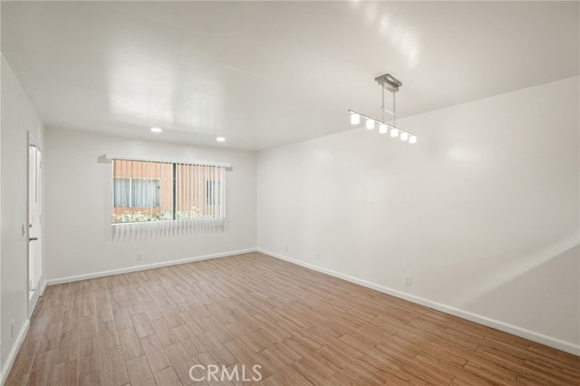 12601 Van Nuys Boulevard, Pacoima CA: https://media.crmls.org/medias/e515b33d-34e6-4b42-a6d5-779068fbbc1b.jpg