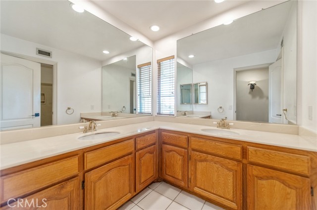 Detail Gallery Image 43 of 54 For 20335 via La Vieja, Yorba Linda,  CA 92887 - 4 Beds | 3 Baths