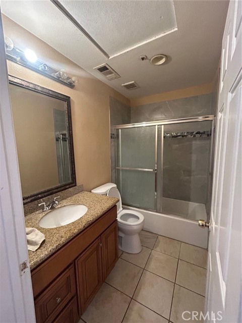 Detail Gallery Image 14 of 15 For 12021 Elliott, El Monte,  CA 91732 - 4 Beds | 2/1 Baths