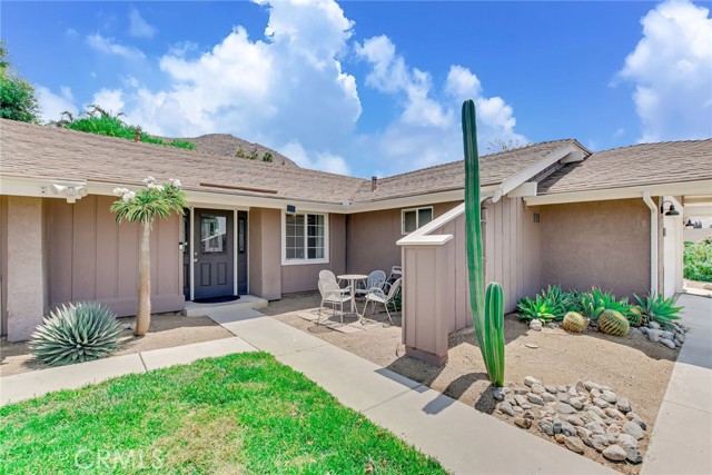 Detail Gallery Image 4 of 37 For 12559 Oriole Ave, Grand Terrace,  CA 92313 - 4 Beds | 2 Baths