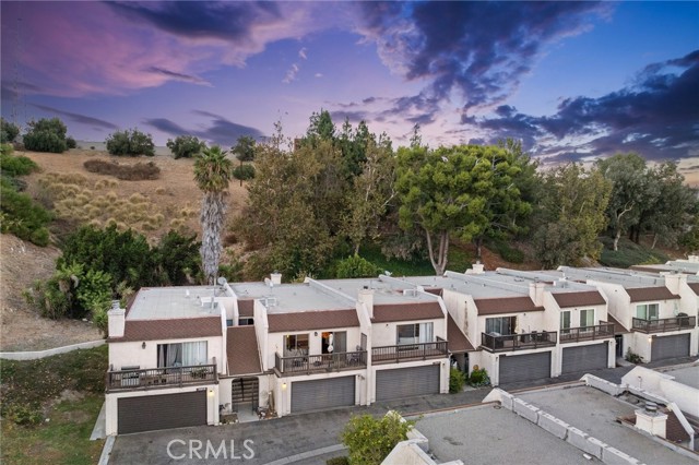 Detail Gallery Image 20 of 29 For 15617 Crestview Ln #81,  Granada Hills,  CA 91344 - 2 Beds | 2 Baths