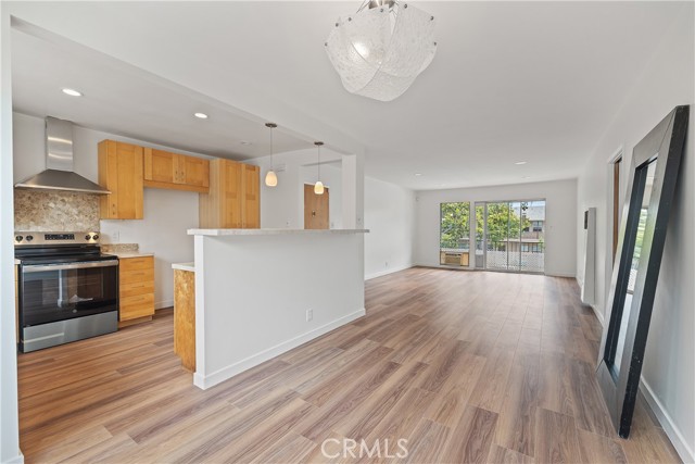 Detail Gallery Image 9 of 34 For 1273 E Appleton St #4,  Long Beach,  CA 90802 - 1 Beds | 1 Baths