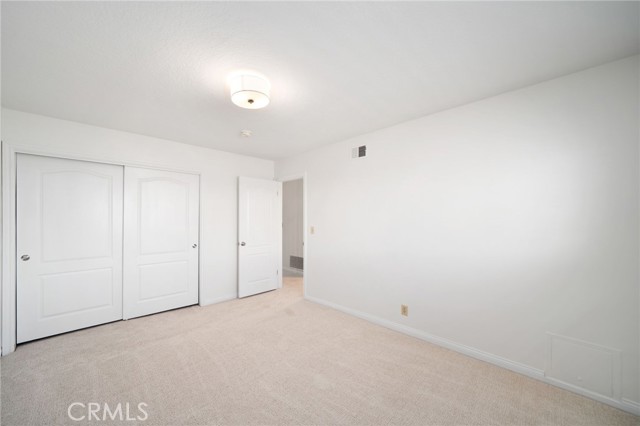 3832 Holden Circle, Los Alamitos CA: https://media.crmls.org/medias/e517938d-8b5b-4d22-83c8-a6b4133c7f3c.jpg