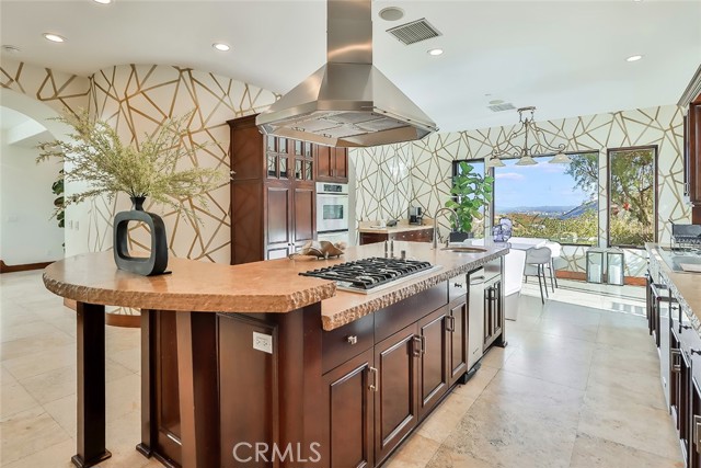 Detail Gallery Image 9 of 65 For 10 Sage Ln, Bell Canyon,  CA 91307 - 6 Beds | 5/1 Baths