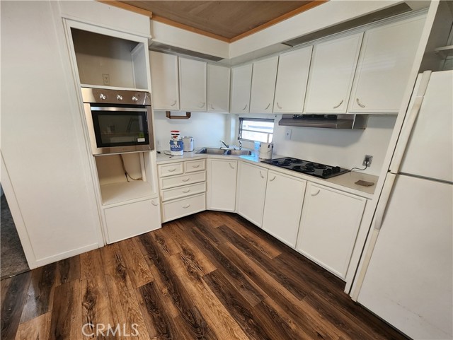 49832 Road 426, Oakhurst CA: https://media.crmls.org/medias/e518a946-6883-4e01-a591-a9ceb1967628.jpg