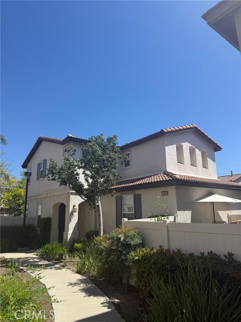 Detail Gallery Image 2 of 23 For 29890 Tucana, Murrieta,  CA 92563 - 3 Beds | 2/1 Baths