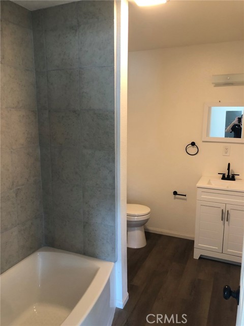 Detail Gallery Image 19 of 31 For 415 N Main, Lake Elsinore,  CA 92530 - – Beds | – Baths