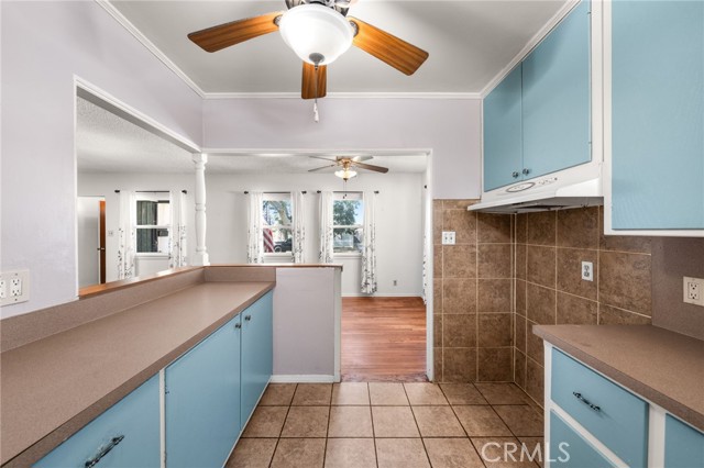 10917 Montecito Drive, El Monte CA: https://media.crmls.org/medias/e519f61f-4710-4c31-8d99-38de8c7c9767.jpg