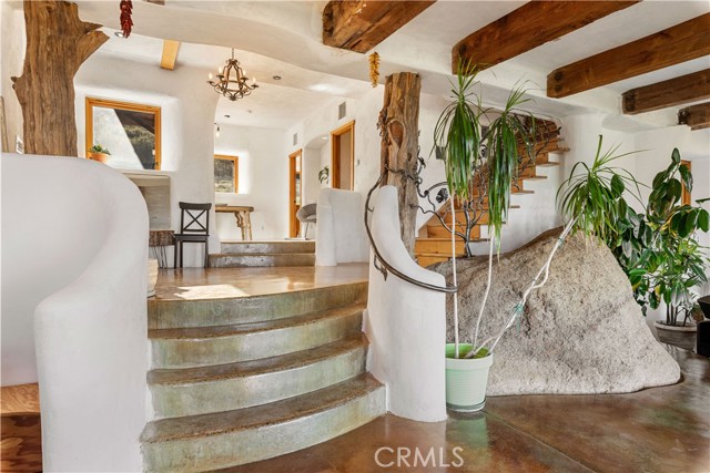 8993 Soda Bay Road, Kelseyville CA: https://media.crmls.org/medias/e51bfb6d-8fc0-4411-96a3-5f7a76b35e8f.jpg