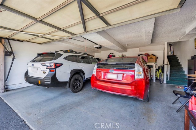 5533 Edward E Horton Lane, Encino CA: https://media.crmls.org/medias/e51c99d6-3cd1-419c-a0d6-d20b91633a02.jpg