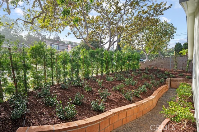 Detail Gallery Image 35 of 43 For 1707 Massena Ave, Redondo Beach,  CA 90277 - 4 Beds | 2 Baths