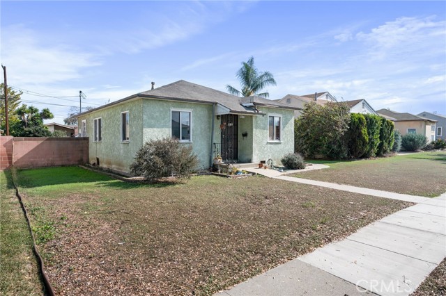 Detail Gallery Image 5 of 33 For 17234 Ardath Ave, Torrance,  CA 90504 - 2 Beds | 1 Baths