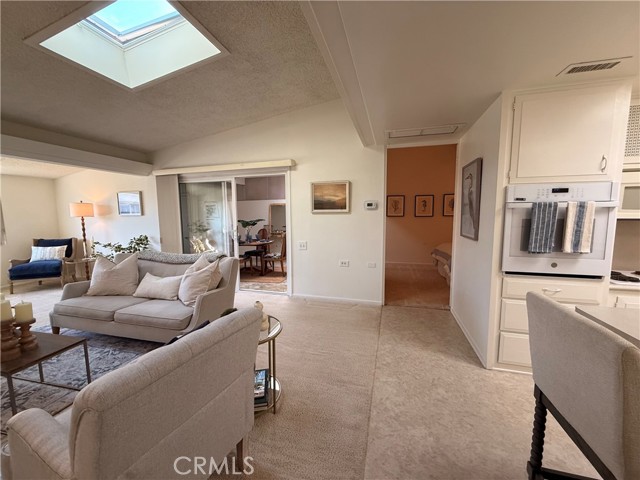 Detail Gallery Image 19 of 36 For 13330 Saint Andrew's Dr 67b,  Seal Beach,  CA 90740 - 2 Beds | 1 Baths