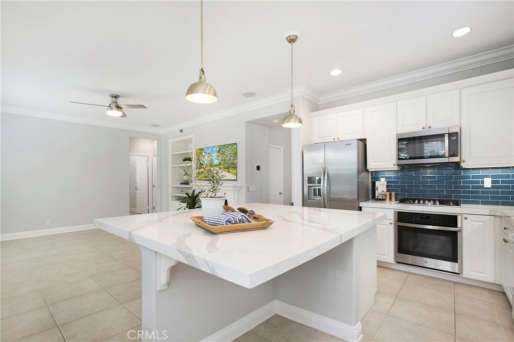 MLS #OC25124650 img 10