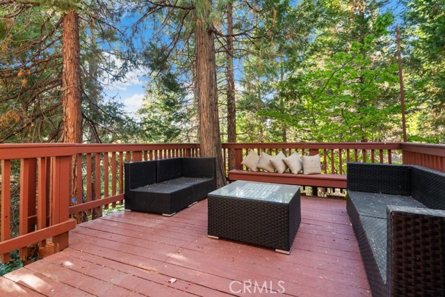 Detail Gallery Image 33 of 36 For 338 Mittry Ln, Lake Arrowhead,  CA 92352 - 3 Beds | 2 Baths