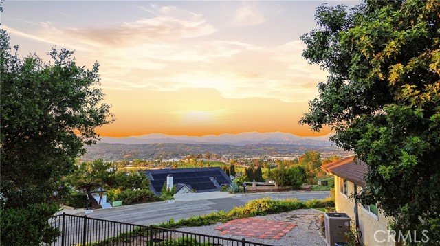 Detail Gallery Image 30 of 32 For 20111 Evening Breeze Dr, Walnut,  CA 91789 - 4 Beds | 3 Baths