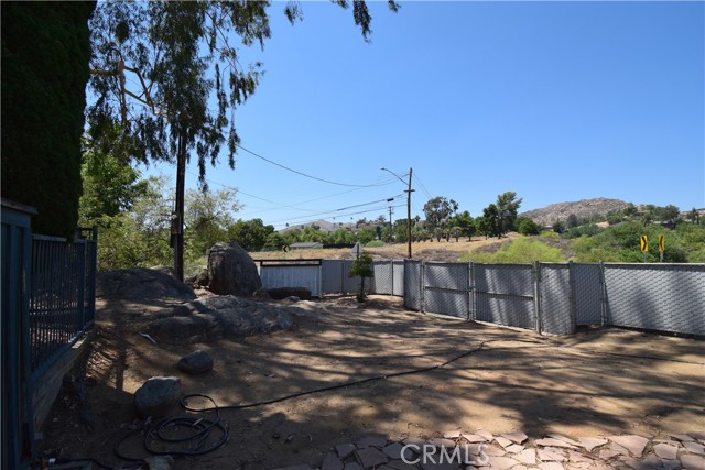 Detail Gallery Image 29 of 31 For 26641 Ironwood Ave, Moreno Valley,  CA 92555 - 4 Beds | 3 Baths