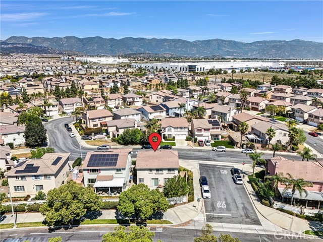 Detail Gallery Image 35 of 39 For 5762 Pine Valley, Fontana,  CA 92336 - 3 Beds | 2/1 Baths