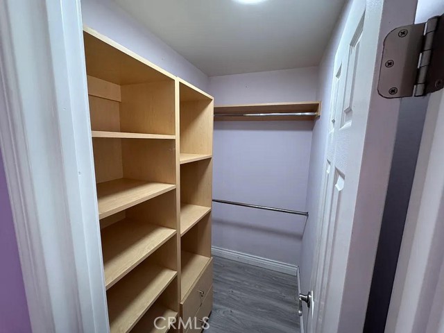 Detail Gallery Image 8 of 16 For 13243 Vanowen #5,  North Hollywood,  CA 91605 - 2 Beds | 3 Baths