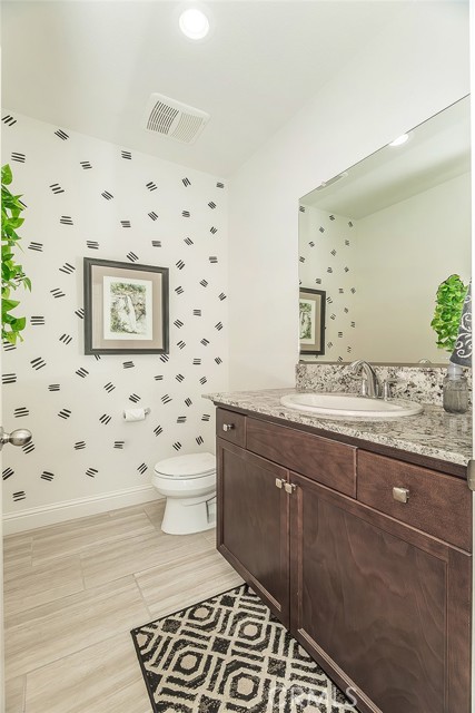 Image 22 of 75 For 877 Treasure Hills