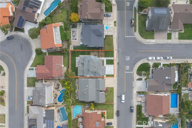 Detail Gallery Image 32 of 33 For 20942 Queens Park, Huntington Beach,  CA 92646 - 5 Beds | 3 Baths