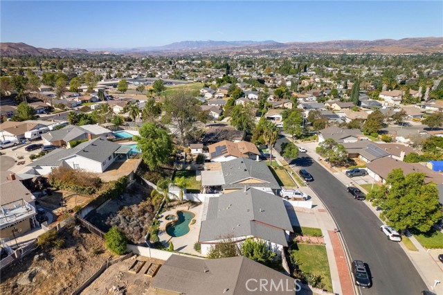 Detail Gallery Image 46 of 48 For 829 Greenbriar Ave, Simi Valley,  CA 93065 - 3 Beds | 2 Baths