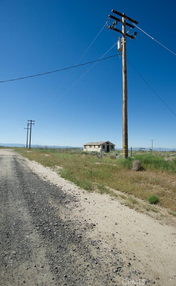 Detail Gallery Image 11 of 11 For 2011 67th, Rosamond,  CA 93560 - 2 Beds | 1 Baths
