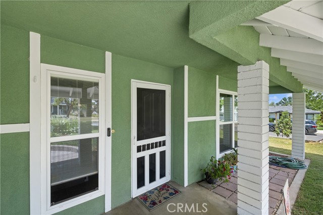 1502 S Merrill Street, Corona CA: https://media.crmls.org/medias/e52655b1-21f3-4712-a634-7b1a4f893192.jpg