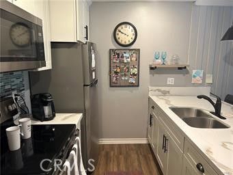 999 Pacific Street, Oceanside, California 92054, 1 Bedroom Bedrooms, ,1 BathroomBathrooms,Residential,For Sale,Pacific Street,SW24086640