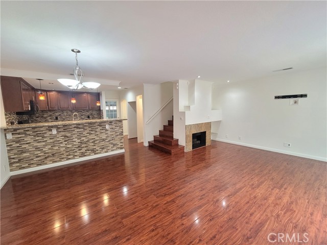 11076 Sharp Avenue, Mission Hills (San Fernando) CA: https://media.crmls.org/medias/e52810e1-fb5e-41f1-ad1c-1b01d29fb148.jpg