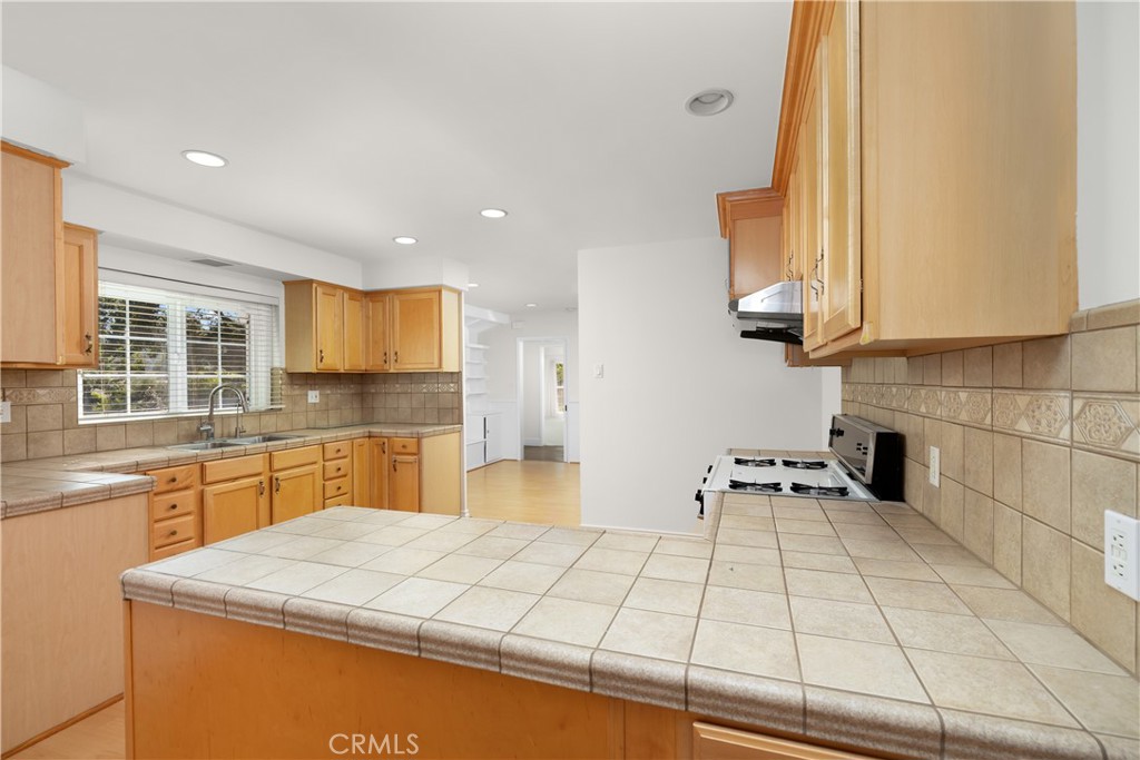 MLS #AR25243651 image #14