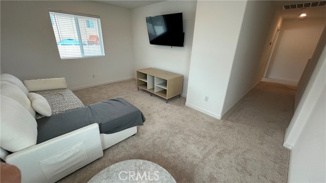 Detail Gallery Image 8 of 13 For 30874 Candle Lite Dr, Homeland,  CA 92548 - 4 Beds | 3 Baths