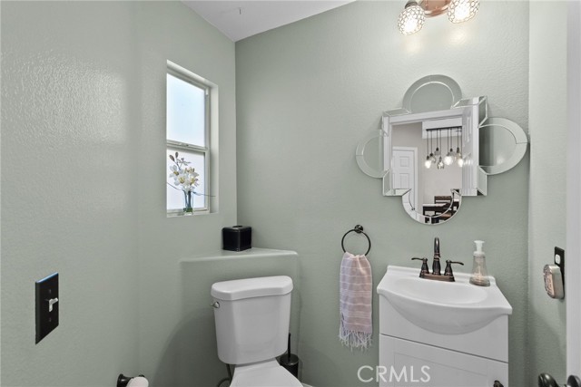 27606 Primrose Lane, Castaic CA: https://media.crmls.org/medias/e52ab530-6f3e-454d-a045-7af9d9f9da42.jpg