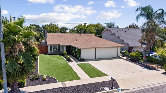 9185 Jadeite Avenue, Rancho Cucamonga CA: https://media.crmls.org/medias/e52bb104-c498-4967-bffc-02e4219a0e02.jpg