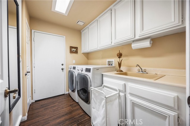 16015 Ranch House Rd, Chino Hills CA: https://media.crmls.org/medias/e52bf413-c722-4344-b7f6-320fc5644d64.jpg