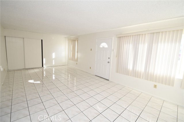 Detail Gallery Image 7 of 22 For 4505 Lennox, Lennox,  CA 90304 - 2 Beds | 1 Baths