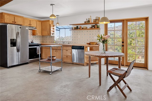 Detail Gallery Image 11 of 39 For 60473 Starlight Rd, Joshua Tree,  CA 92252 - 2 Beds | 1 Baths