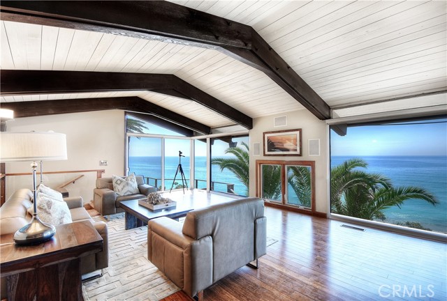 405 Calle Alicia, San Clemente CA: https://media.crmls.org/medias/e52cdcd9-8b53-4b95-9d75-763fdc8169f7.jpg