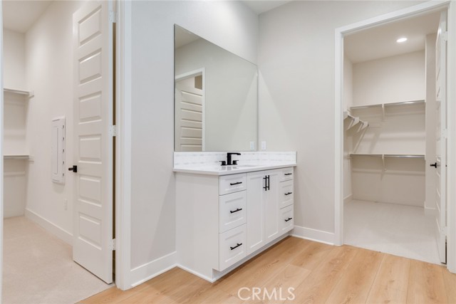 Detail Gallery Image 17 of 26 For 6548 Canyon Oaks Dr, Simi Valley,  CA 93063 - 4 Beds | 3/1 Baths