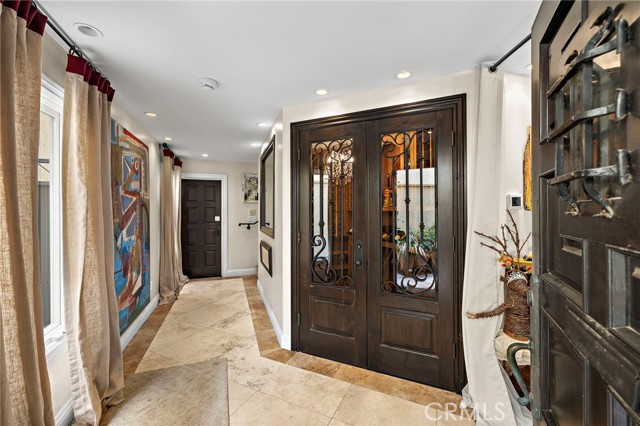 159 Angelo Walk, Long Beach CA: https://media.crmls.org/medias/e52d224a-3560-41f9-9818-2c71c69c8043.jpg