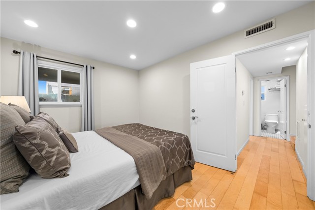 3605 Crest Drive, Manhattan Beach, California 90266, 2 Bedrooms Bedrooms, ,1 BathroomBathrooms,Residential,Sold,Crest,SB21199066